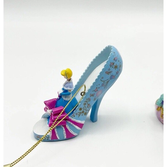 Disney Bradford Once Upon A Slipper Ornaments Set Cinderella & Jasmine Shoe - Picture 10 of 14